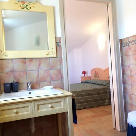 Algi Nocleg ze śniadaniem 4*