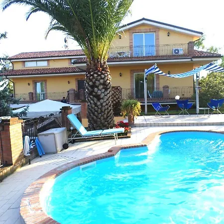 Bed and breakfast Algi *