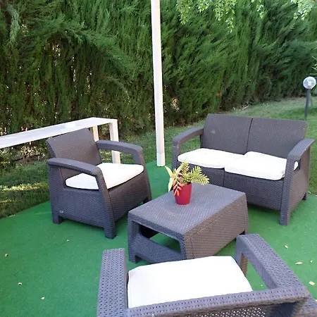 Bed and breakfast Algi *