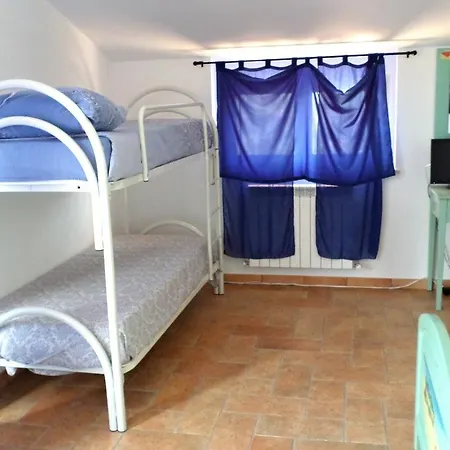 Nocleg ze śniadaniem Algi 4*