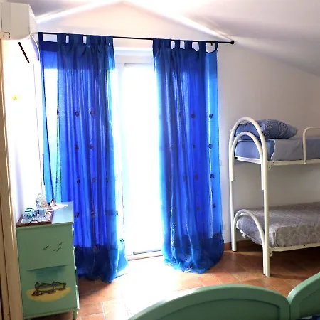 Nocleg ze śniadaniem Algi Corropoli