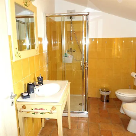 Bed and breakfast Algi *