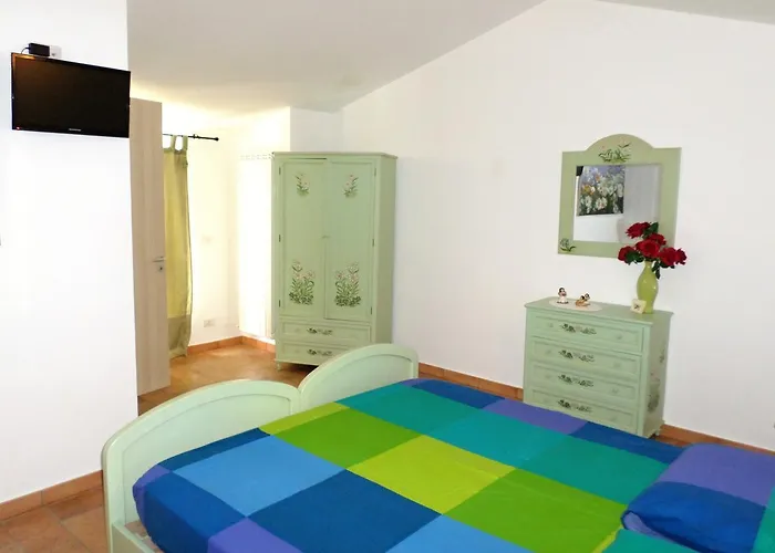 Algi فندق مبيت وإفطار