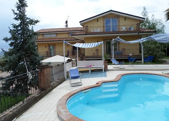 Oda ve Kahvaltı Algi Corropoli